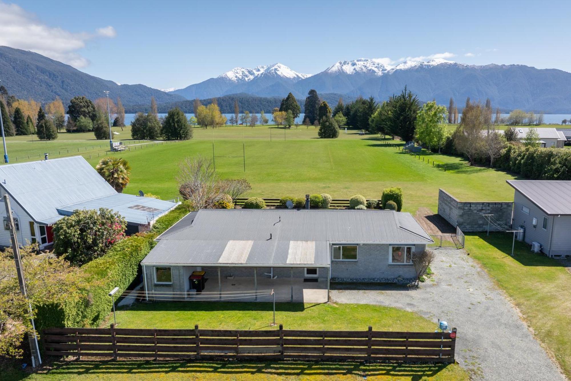 Kepler Retreat - Te Anau Holiday Home Eksteriør billede